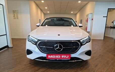 Mercedes-Benz E-Класс, 2025 год, 6 750 000 рублей, 6 фотография