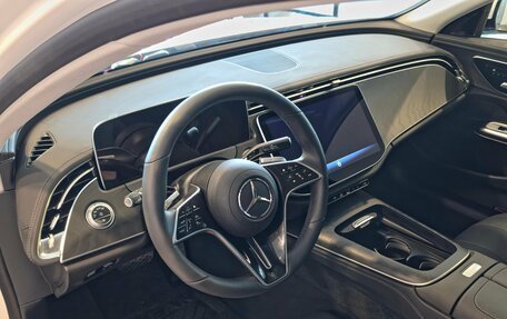 Mercedes-Benz E-Класс, 2025 год, 6 750 000 рублей, 14 фотография