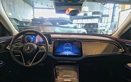 Mercedes-Benz E-Класс, 2025 год, 6 750 000 рублей, 25 фотография