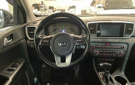 KIA Sportage IV рестайлинг, 2018 год, 2 199 000 рублей, 16 фотография