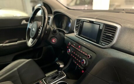 KIA Sportage IV рестайлинг, 2018 год, 2 199 000 рублей, 17 фотография