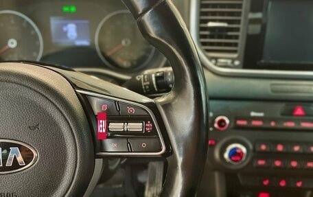KIA Sportage IV рестайлинг, 2018 год, 2 199 000 рублей, 19 фотография
