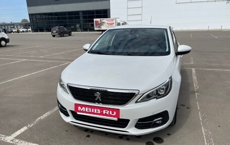 Peugeot 308 II, 2020 год, 1 320 000 рублей, 2 фотография