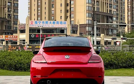 Volkswagen Beetle, 2019 год, 1 470 888 рублей, 6 фотография