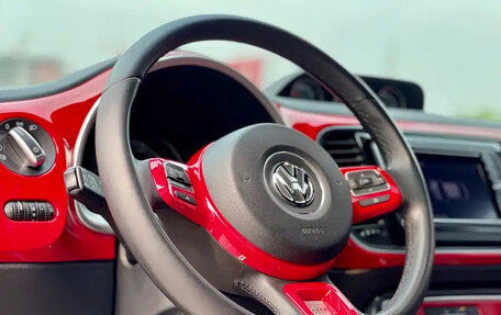 Volkswagen Beetle, 2019 год, 1 470 888 рублей, 13 фотография