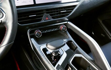 Geely Tugella FY11, 2023 год, 2 945 000 рублей, 9 фотография