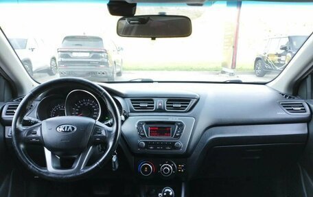KIA Rio III рестайлинг, 2014 год, 985 000 рублей, 15 фотография