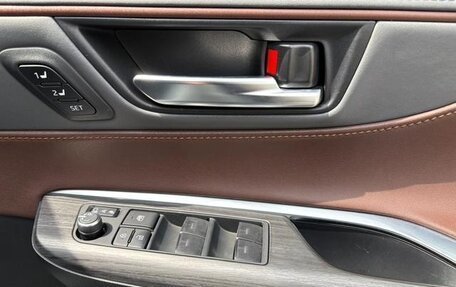 Toyota Harrier, 2023 год, 3 489 000 рублей, 9 фотография