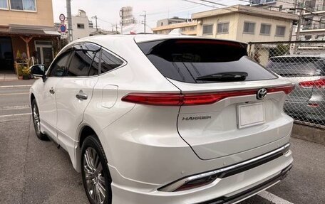 Toyota Harrier, 2023 год, 3 489 000 рублей, 5 фотография