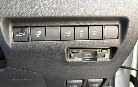 Toyota Harrier, 2023 год, 3 489 000 рублей, 12 фотография