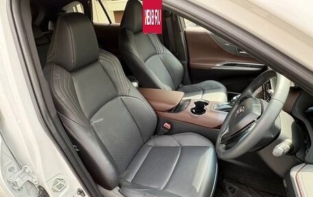 Toyota Harrier, 2023 год, 3 489 000 рублей, 10 фотография