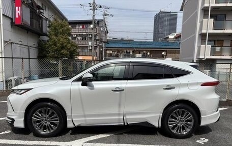 Toyota Harrier, 2023 год, 3 489 000 рублей, 4 фотография