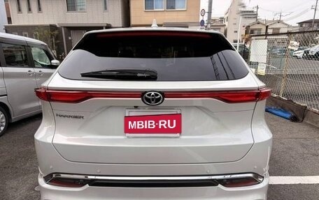 Toyota Harrier, 2023 год, 3 489 000 рублей, 6 фотография