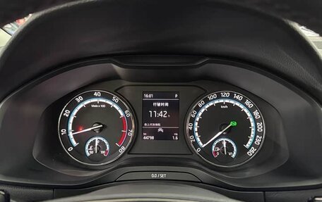 Skoda Karoq I, 2023 год, 2 000 000 рублей, 6 фотография