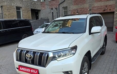 Toyota Land Cruiser Prado 150 рестайлинг 2, 2019 год, 4 850 000 рублей, 2 фотография