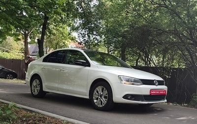 Volkswagen Jetta VI, 2014 год, 1 300 000 рублей, 1 фотография