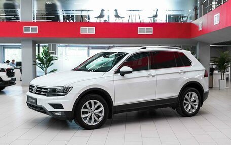 Volkswagen Tiguan II, 2018 год, 2 290 000 рублей, 1 фотография