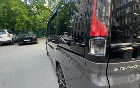 Honda Stepwgn IV, 2016 год, 2 150 000 рублей, 5 фотография