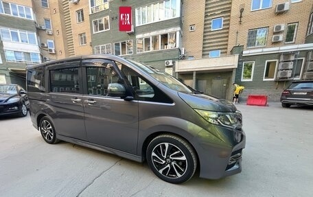 Honda Stepwgn IV, 2016 год, 2 150 000 рублей, 8 фотография