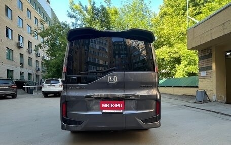 Honda Stepwgn IV, 2016 год, 2 150 000 рублей, 4 фотография