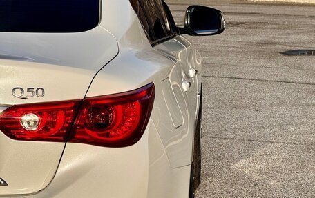Infiniti Q50 I рестайлинг, 2017 год, 1 900 000 рублей, 15 фотография