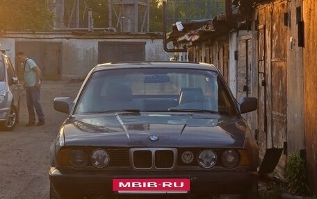 BMW 5 серия, 1994 год, 280 000 рублей, 2 фотография