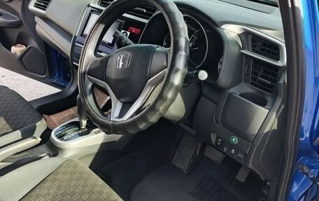 Honda Fit III, 2016 год, 870 000 рублей, 6 фотография