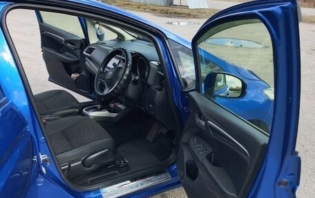 Honda Fit III, 2016 год, 870 000 рублей, 8 фотография
