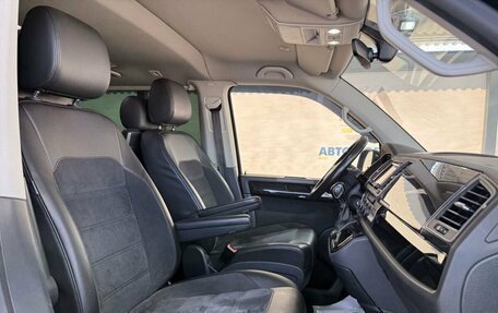 Volkswagen Multivan T6 рестайлинг, 2019 год, 4 199 000 рублей, 11 фотография