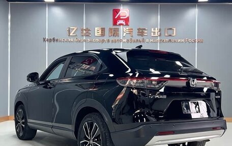 Honda Vezel, 2023 год, 2 050 000 рублей, 7 фотография
