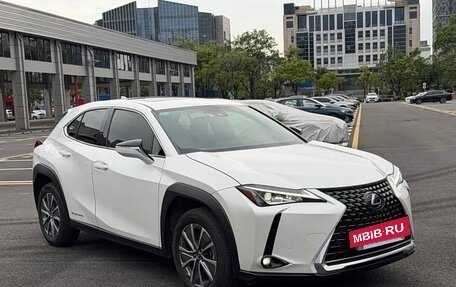 Lexus UX I, 2023 год, 1 926 000 рублей, 3 фотография