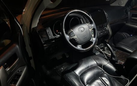 Toyota Land Cruiser 200, 2011 год, 3 250 000 рублей, 14 фотография