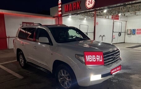 Toyota Land Cruiser 200, 2011 год, 3 250 000 рублей, 5 фотография