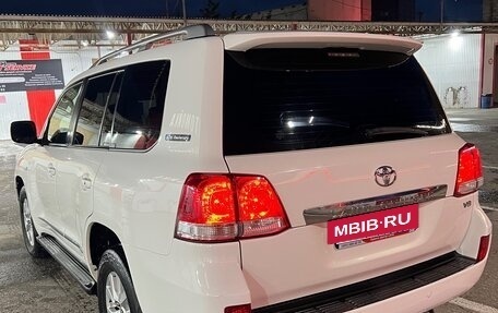 Toyota Land Cruiser 200, 2011 год, 3 250 000 рублей, 7 фотография
