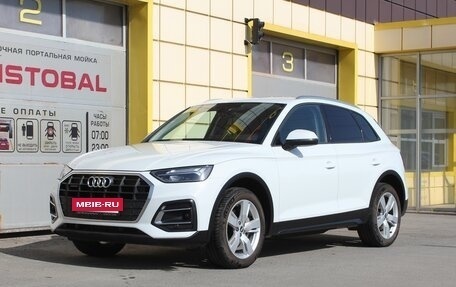 Audi Q5, 2021 год, 4 795 000 рублей, 2 фотография