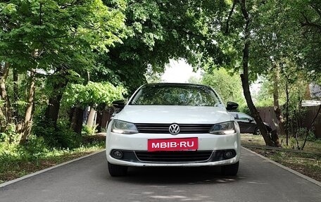 Volkswagen Jetta VI, 2014 год, 1 300 000 рублей, 4 фотография