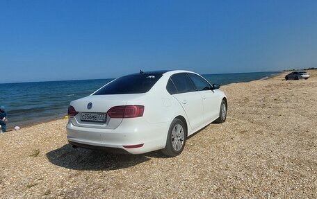Volkswagen Jetta VI, 2014 год, 1 300 000 рублей, 10 фотография