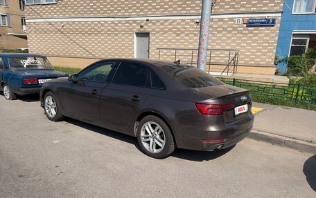 Audi A4, 2017 год, 2 000 000 рублей, 4 фотография