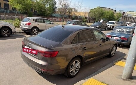 Audi A4, 2017 год, 2 000 000 рублей, 3 фотография