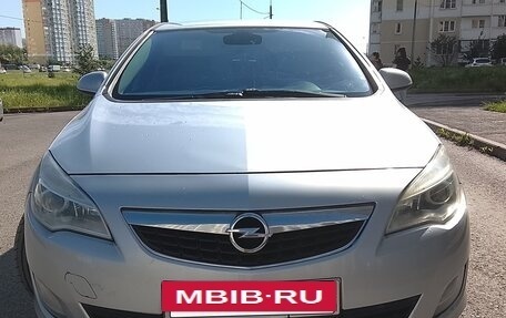 Opel Astra J, 2010 год, 540 000 рублей, 3 фотография