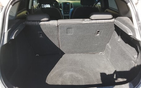 Opel Astra J, 2010 год, 540 000 рублей, 11 фотография