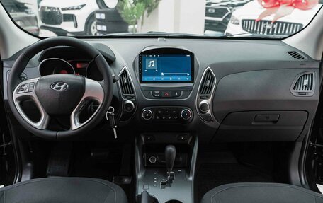 Hyundai ix35 I рестайлинг, 2014 год, 1 190 000 рублей, 10 фотография
