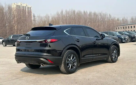 Mazda CX-4, 2022 год, 1 800 004 рублей, 7 фотография
