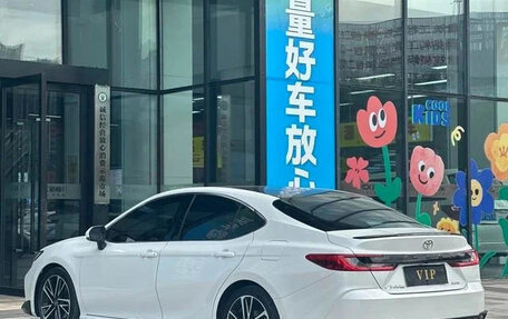 Toyota Camry, 2025 год, 3 870 000 рублей, 5 фотография