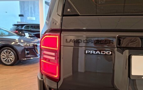 Toyota Land Cruiser Prado, 2025 год, 12 650 000 рублей, 10 фотография