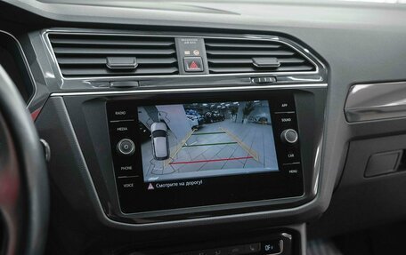 Volkswagen Tiguan II, 2018 год, 2 290 000 рублей, 9 фотография