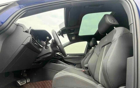 Volkswagen Golf VIII, 2022 год, 1 510 000 рублей, 7 фотография