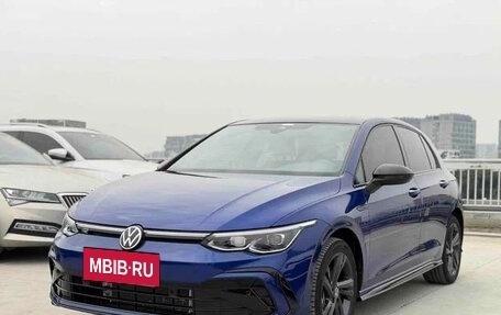 Volkswagen Golf VIII, 2022 год, 1 510 000 рублей, 3 фотография