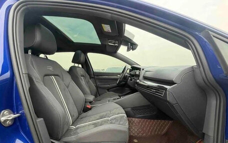 Volkswagen Golf VIII, 2022 год, 1 510 000 рублей, 12 фотография