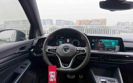 Volkswagen Golf VIII, 2022 год, 1 510 000 рублей, 10 фотография